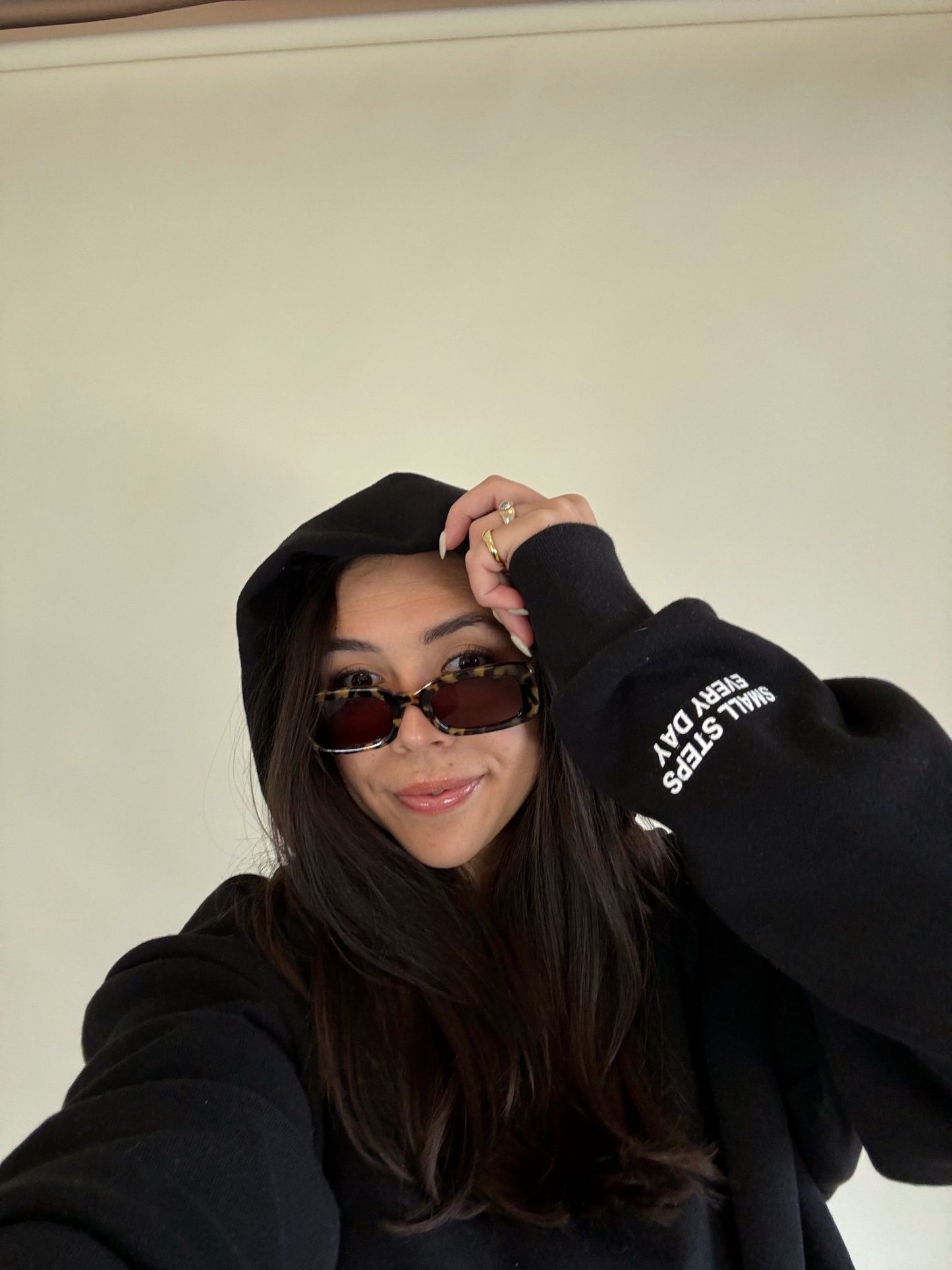 (pre-order) Chase Your Dreams Hoodie - Dream DailyDream Daily