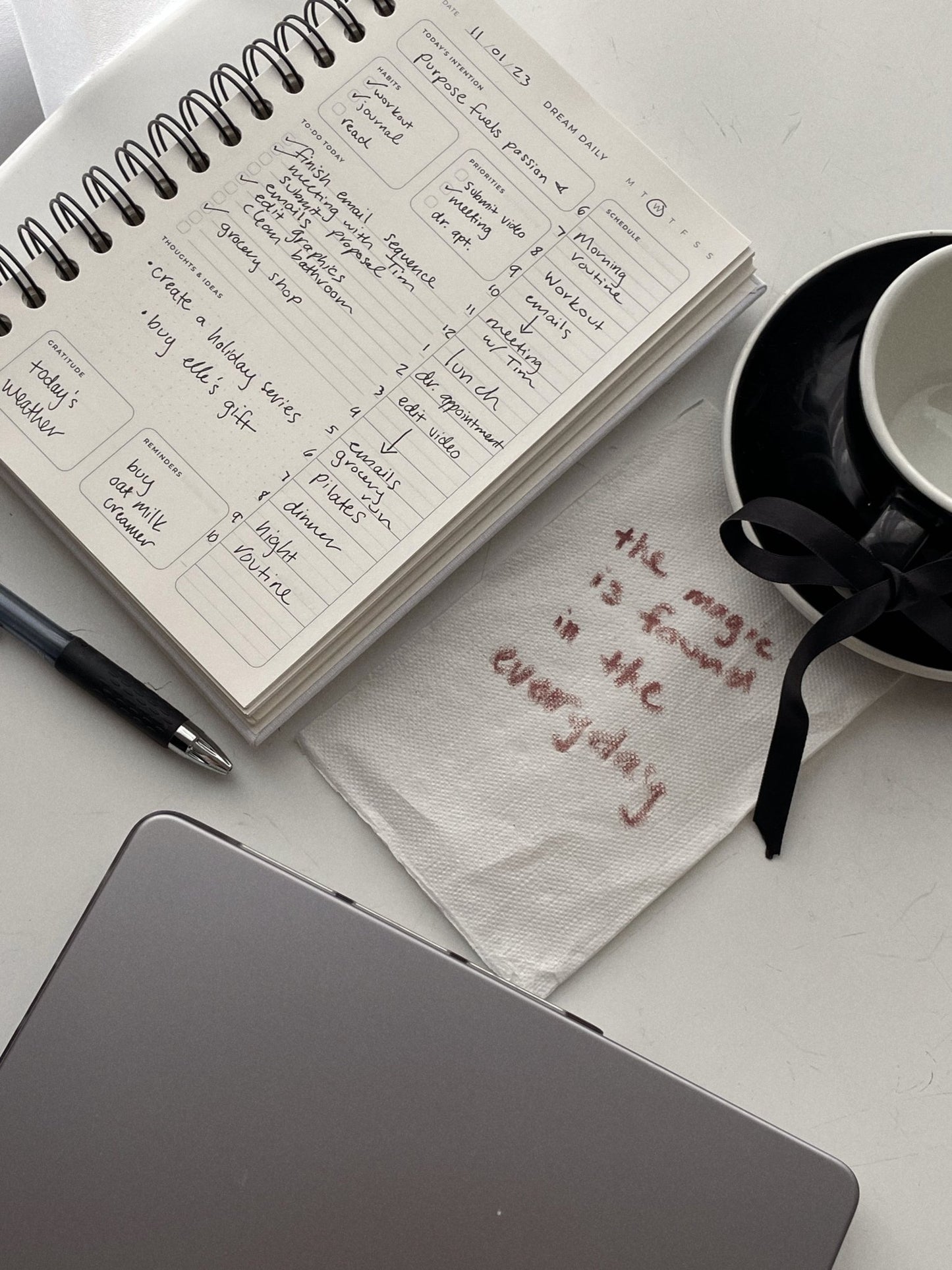 The Daily Planner - Dream DailyDream Daily
