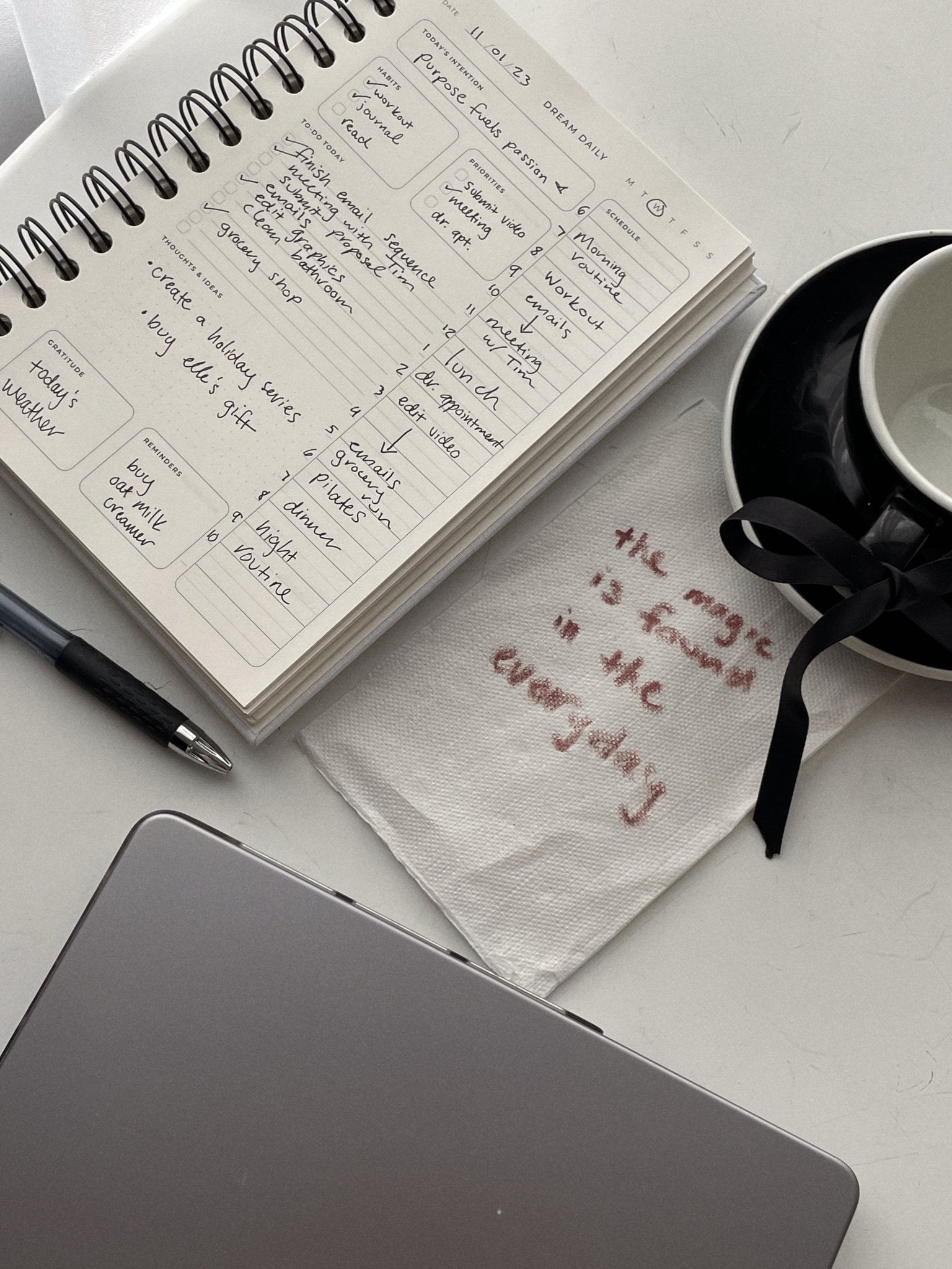 The Daily Planner - Dream DailyDream Daily